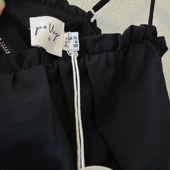 Black Ruched mini dress - Picture 2 of 3